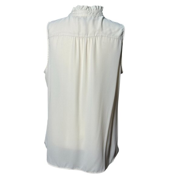 NEW Banana Republic Size PL Ruffle Front Collared Sleeveless Button Up Cream - Picture 6 of 9